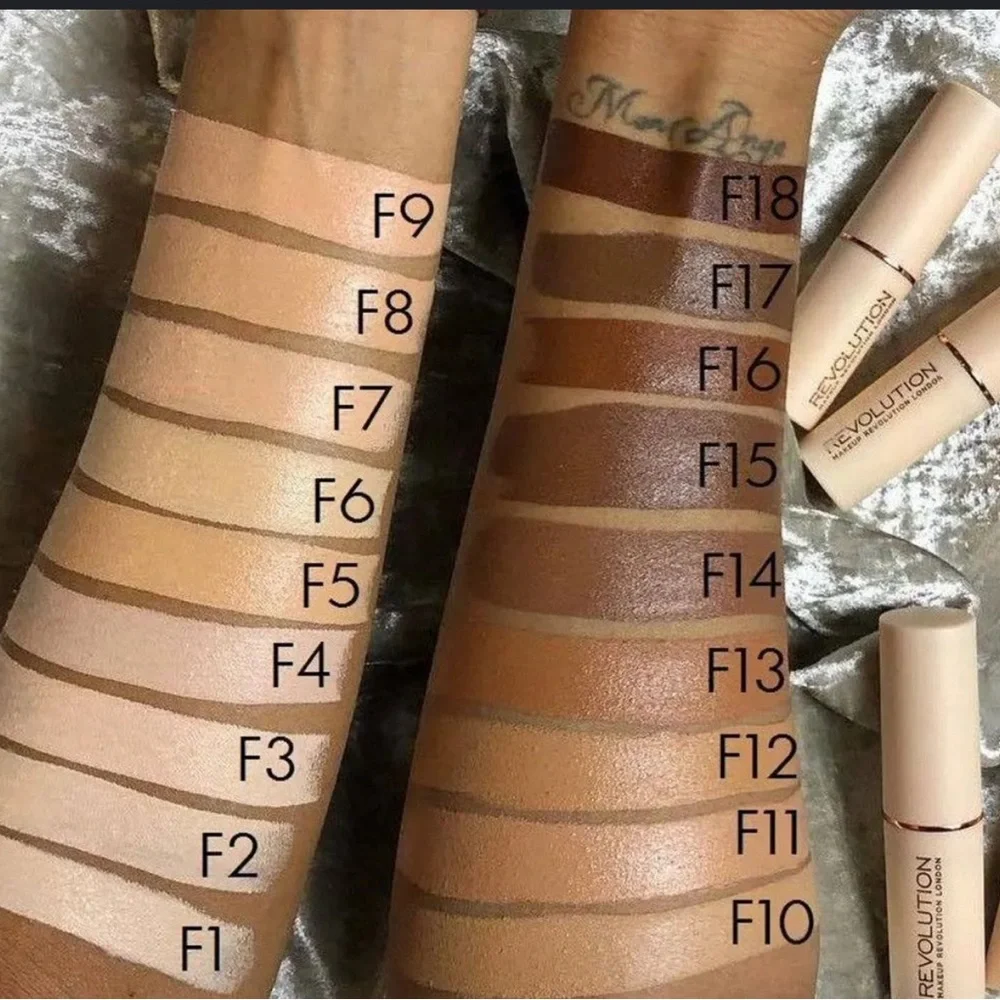 Revolution Fast Base Stick Foundation-F4 (NEW)